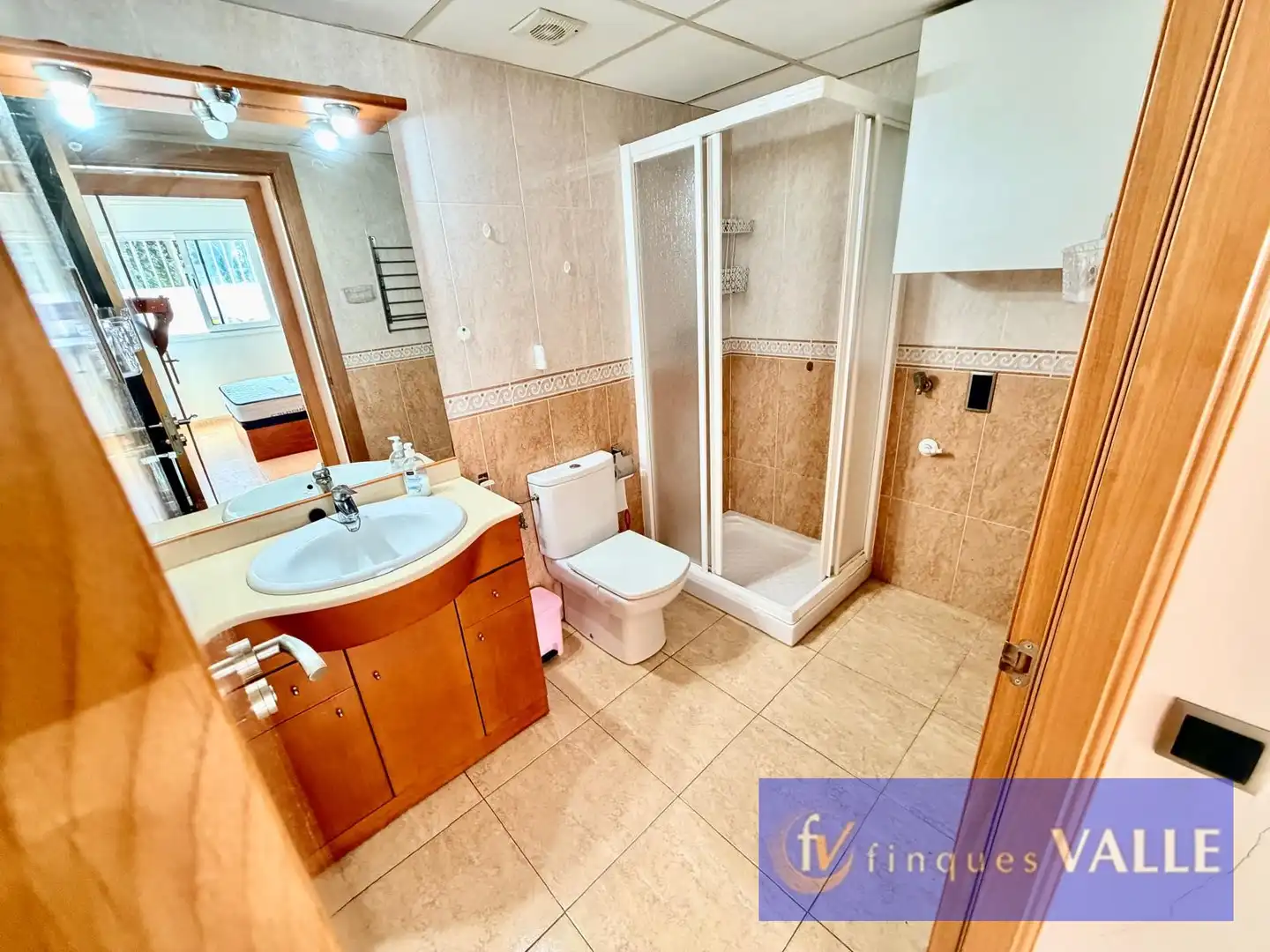 Badezimmer von Wohnungen zum Verkauf in Blanes mit Klimaanlage, Heizung und Möbliert