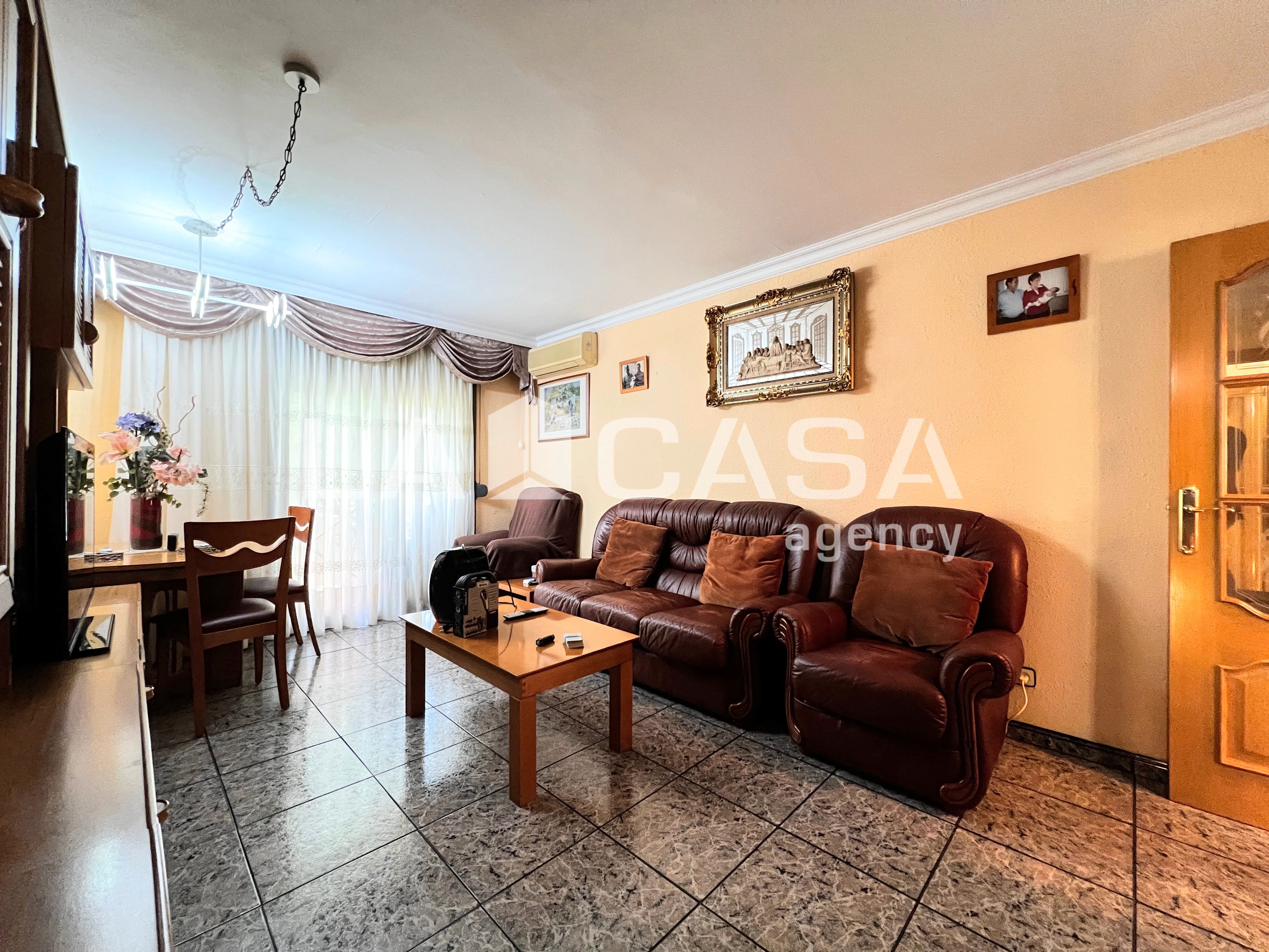 Sala de estar de Piso en venta en Badalona