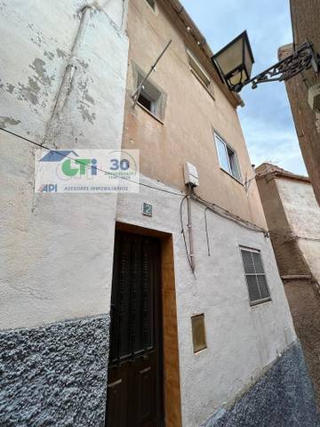 Casa-chalet en Venta en Calle Cuesta del Castillo en Illueca