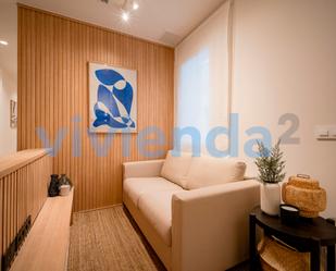 Living room of Flat to rent in  Madrid Capital  with Air Conditioner, Heating and Balcony