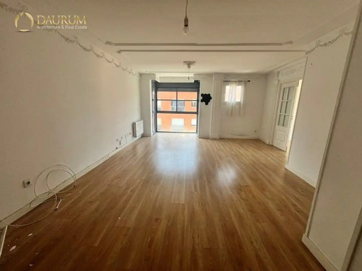 Piso con ascensor en venta en Velero