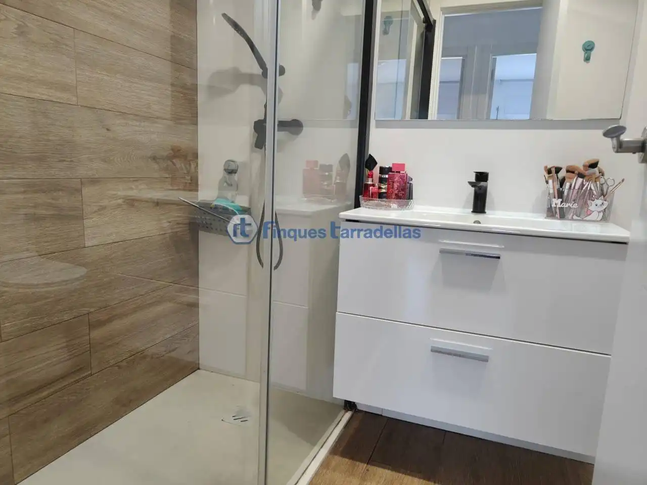 Bany de Pis en venda en Blanes amb Aire condicionat, Calefacció i Terrassa