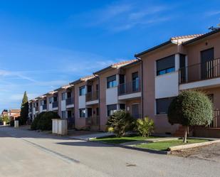 Vista exterior de Casa o xalet en venda en Almuniente amb Calefacció, Terrassa i Traster