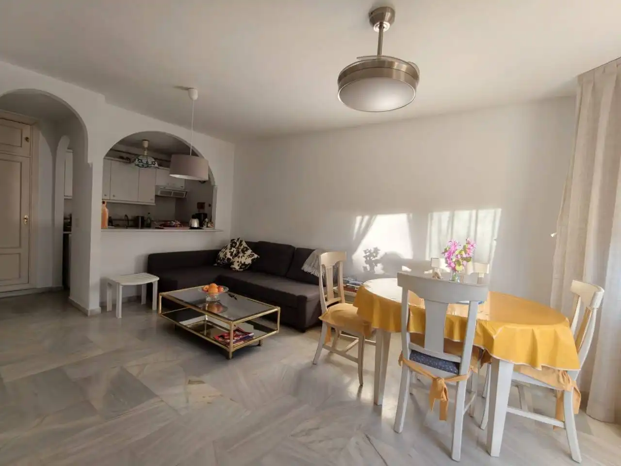 Sala d'estar de Apartament en venda en Montemar 