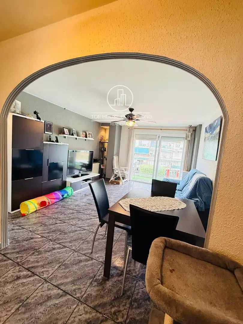 Wohnzimmer von Wohnung zum Verkauf in Sant Andreu de Llavaneres mit Heizung, Terrasse und Schwimmbad