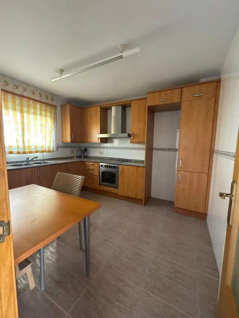 Maison mitoyenne avec jardin à vendre à Carrer de Santiago Rusiñol, imagen 5