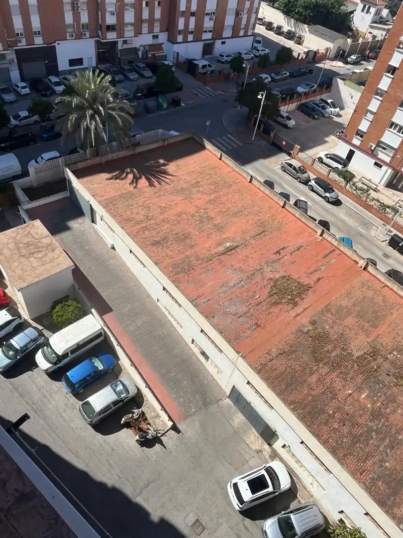 Vista exterior de Piso en venta en Málaga con Aire acondicionado, Jardín privado y Terraza