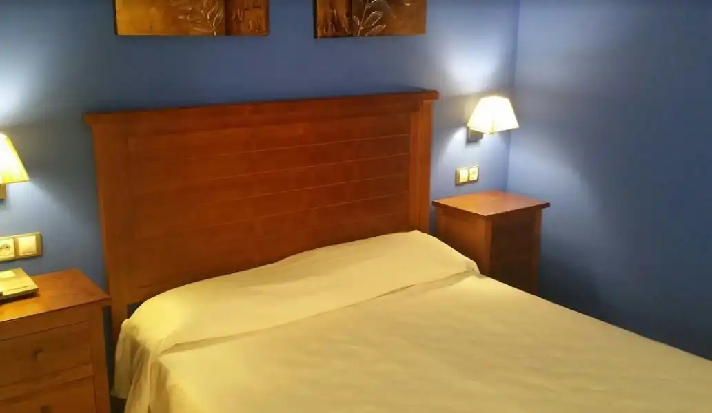 Bedroom of Buildings for sale in Ibros  with Alarm