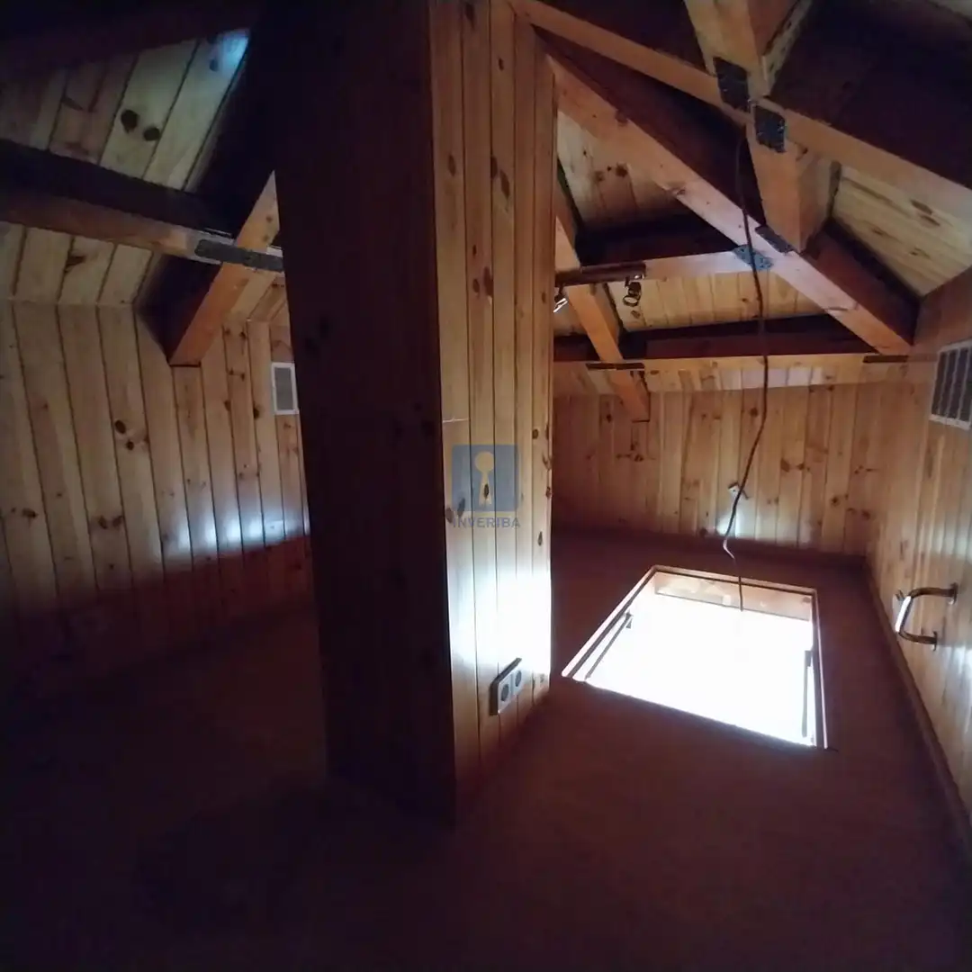 Attic for sale in Esplugues, La Gavarra