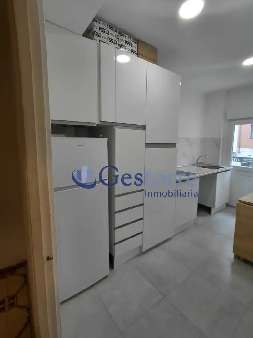 Küche von Wohnung zur Miete in Gijón 