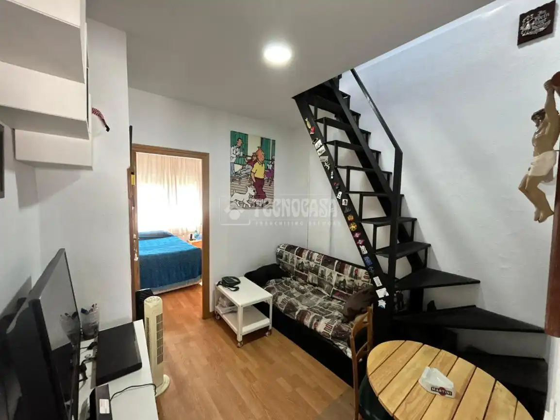 Piso en venta en Usera, imagen 2