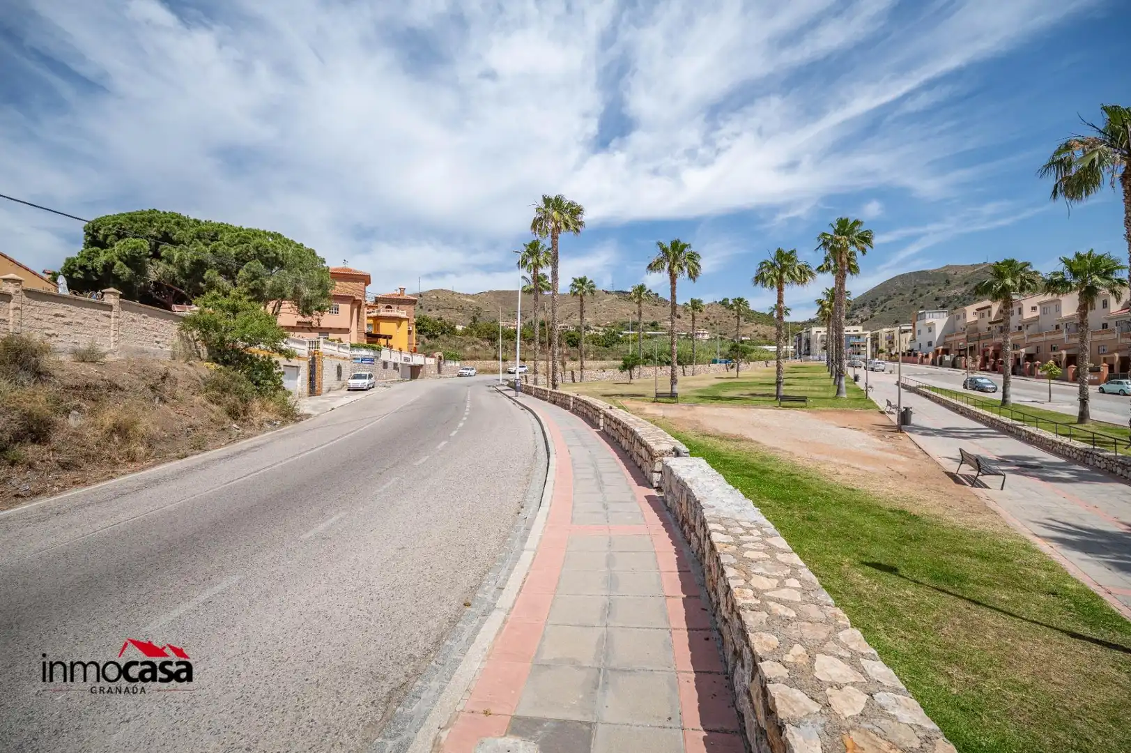 Vista exterior de Casa o chalet en venta en Motril con Aire acondicionado, Terraza y Piscina