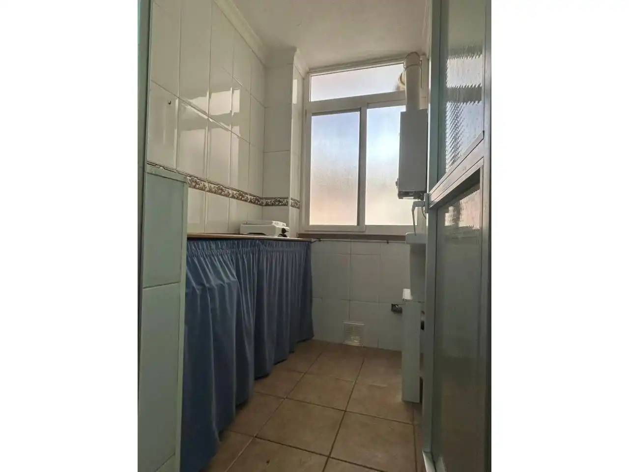Bany de Pis en venda en Estepona amb Moblat i Balcó