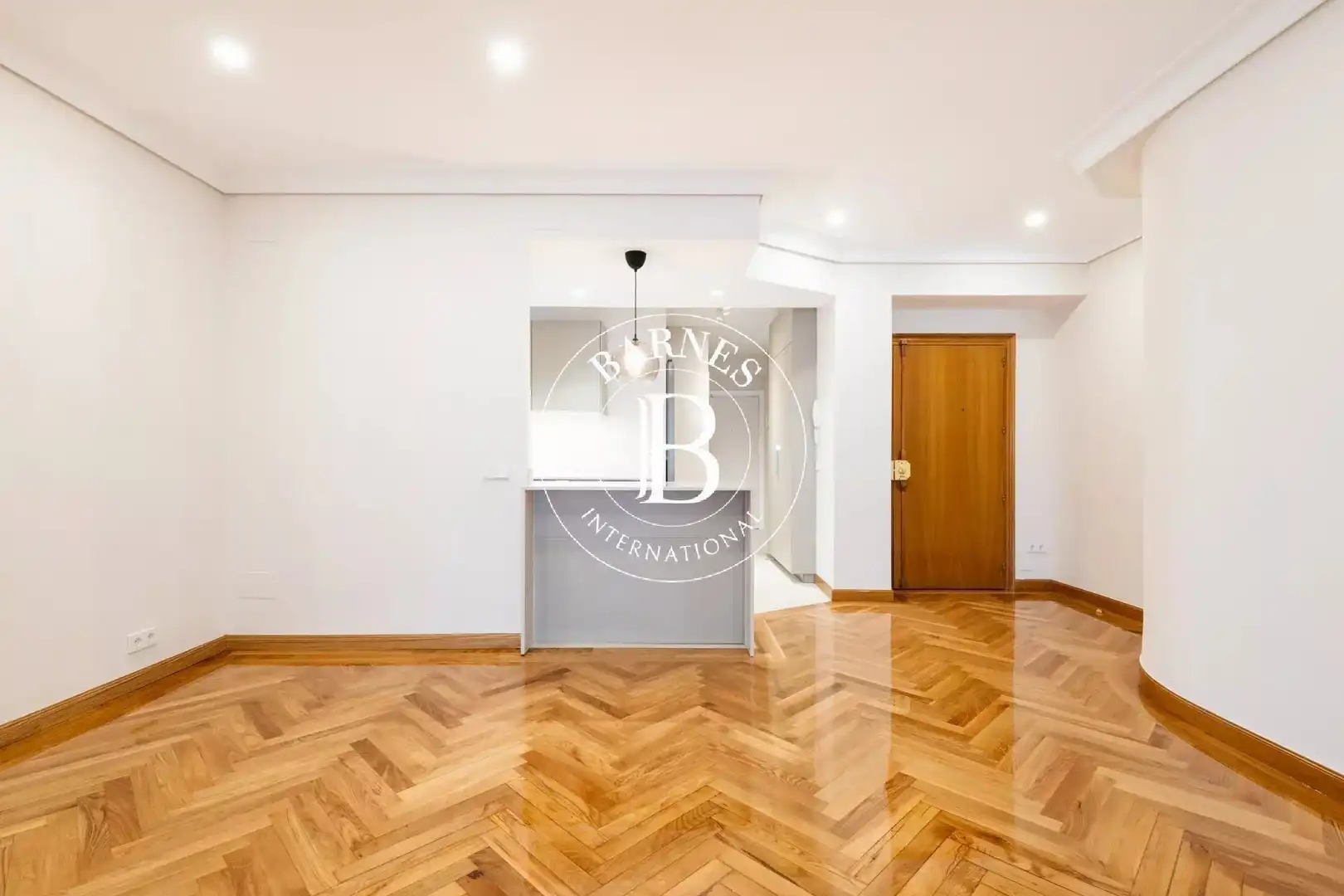 Flat for rent in Madrid  with Air Conditioner, Heating and Terrace