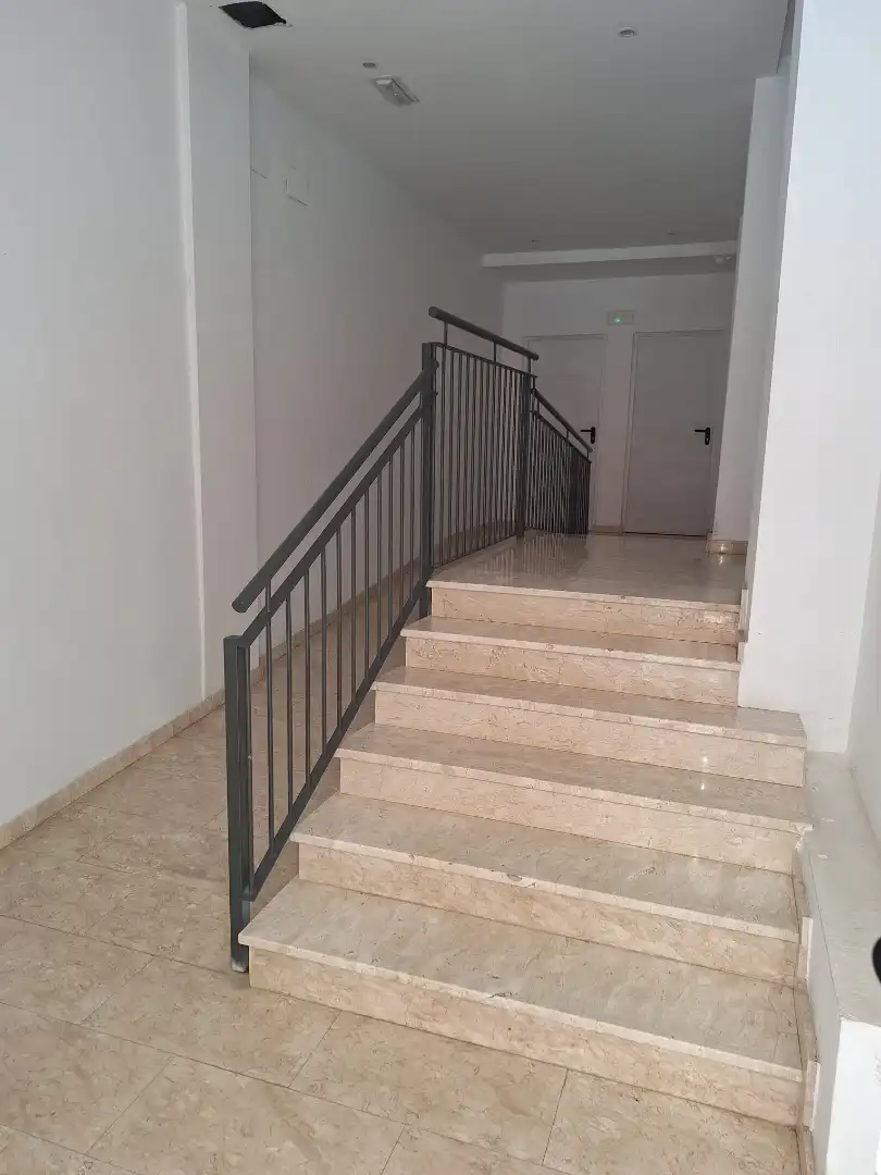 Dachboden zur Miete in Carrer del Poeta Llorente, Centro Ciudad