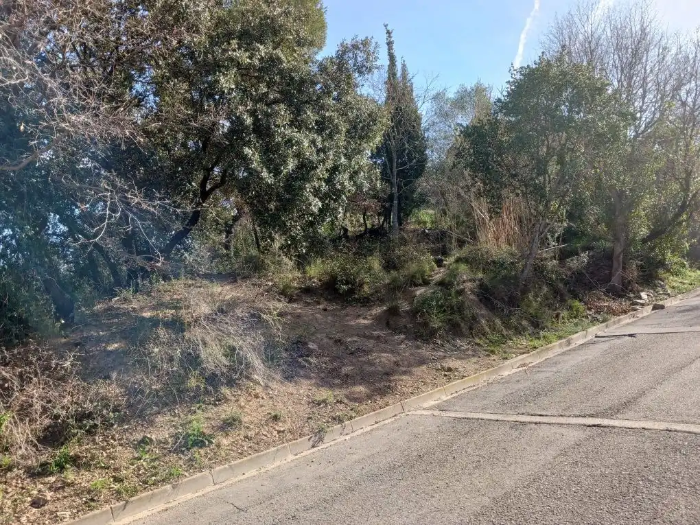 Wohnbaugrundstück zum Verkauf in Cervelló