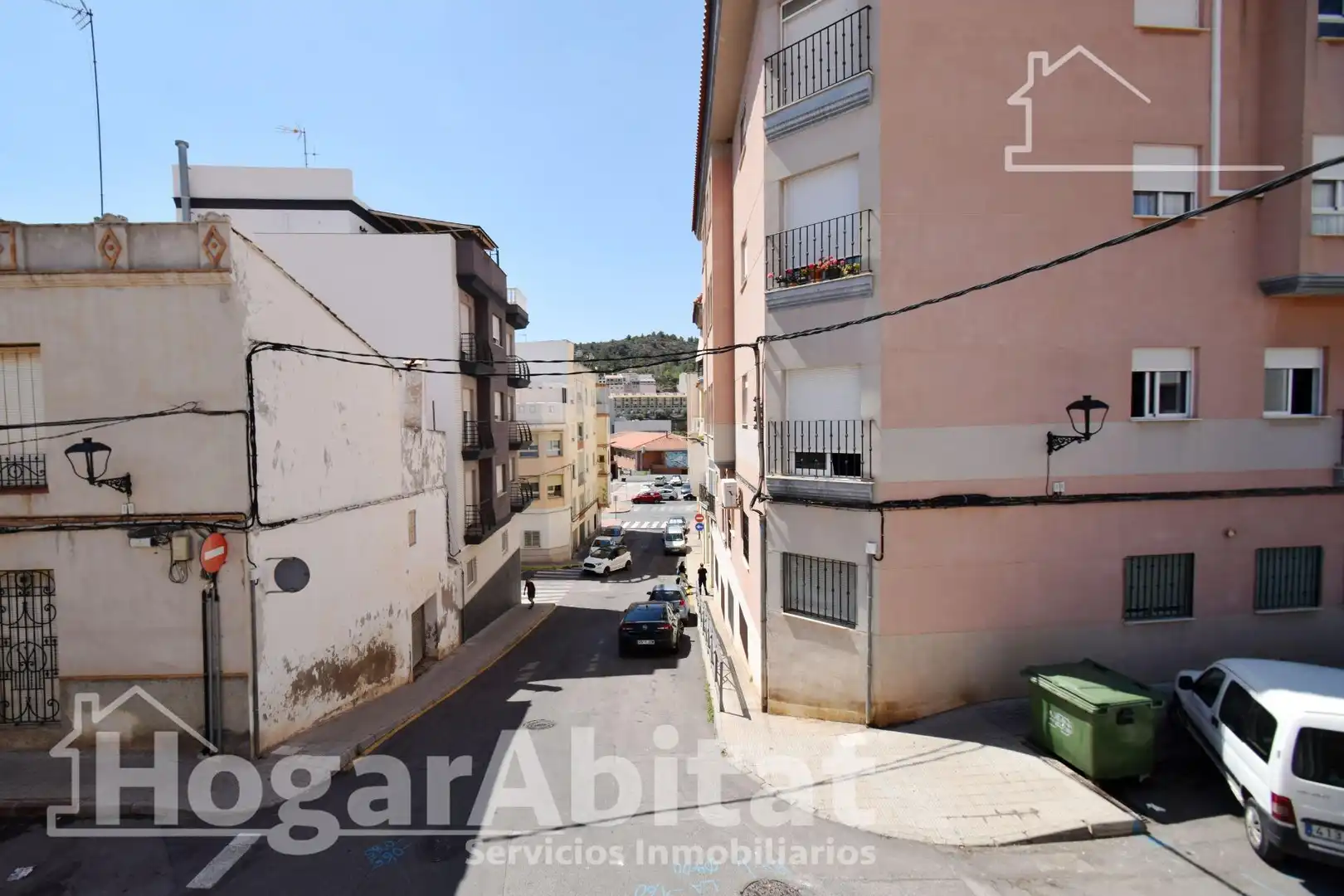 Vista exterior de Casa o xalet en venda en La Vall d'Uixó amb Terrassa i Balcó