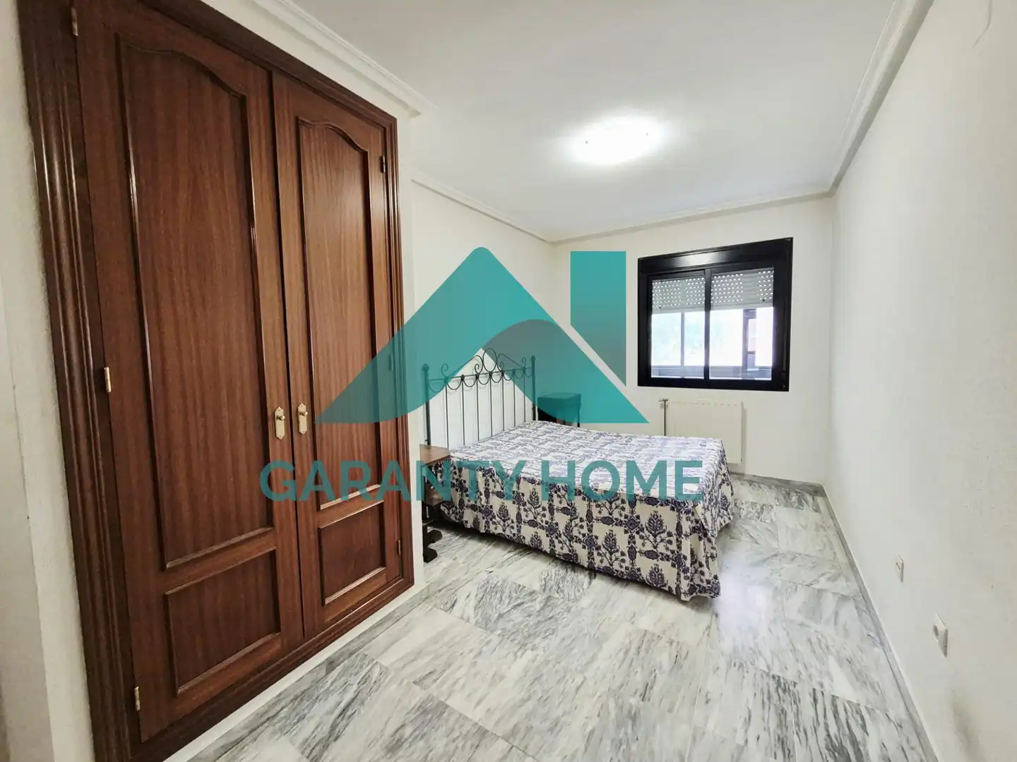 Habitación de Piso en venta en Cáceres con Terraza, Trastero y Amueblado