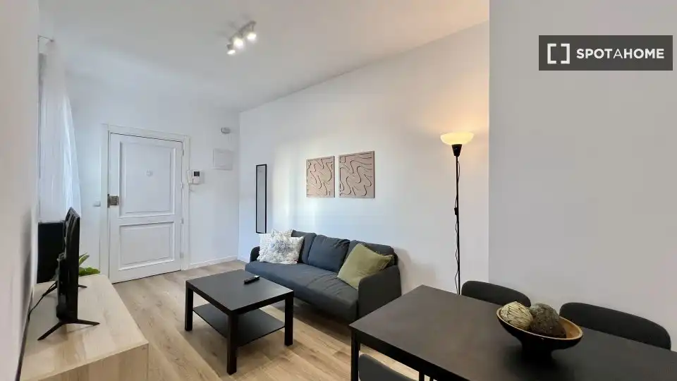 Appartamento con terrazza in affitto a Chamberí, imagen 13