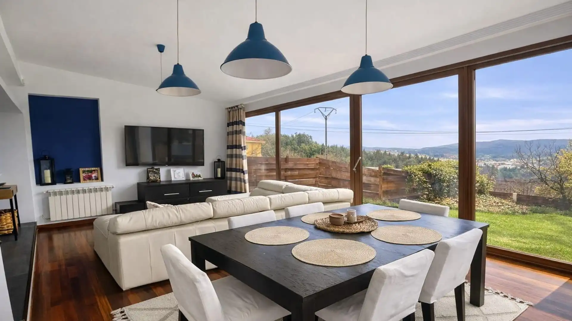 Dining room of Houses for sale in Viveiro  with Private garden, Terrace and Storage room