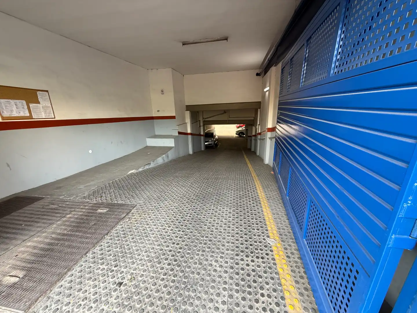 Parkplatz von Wohnung zum Verkauf in Terrassa mit Klimaanlage, Heizung und Terrasse