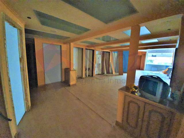 Local comercial en Alquiler en Juzgados