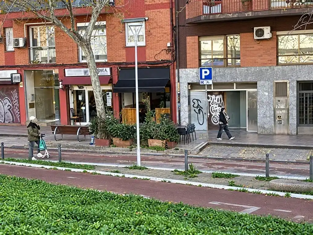 Local comercial en venta en Gran Via de les Corts Catalanes 1088, imagen 23