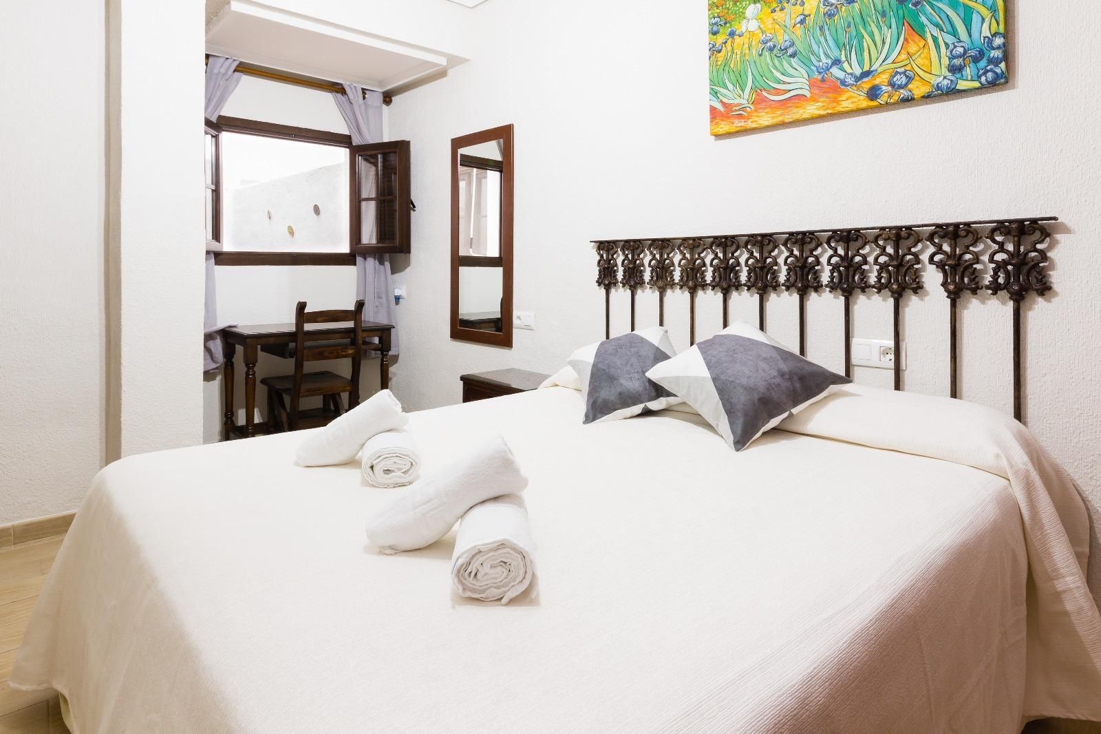 Bedroom of Planta baja for sale in  Córdoba Capital  with Air Conditioner and Heating