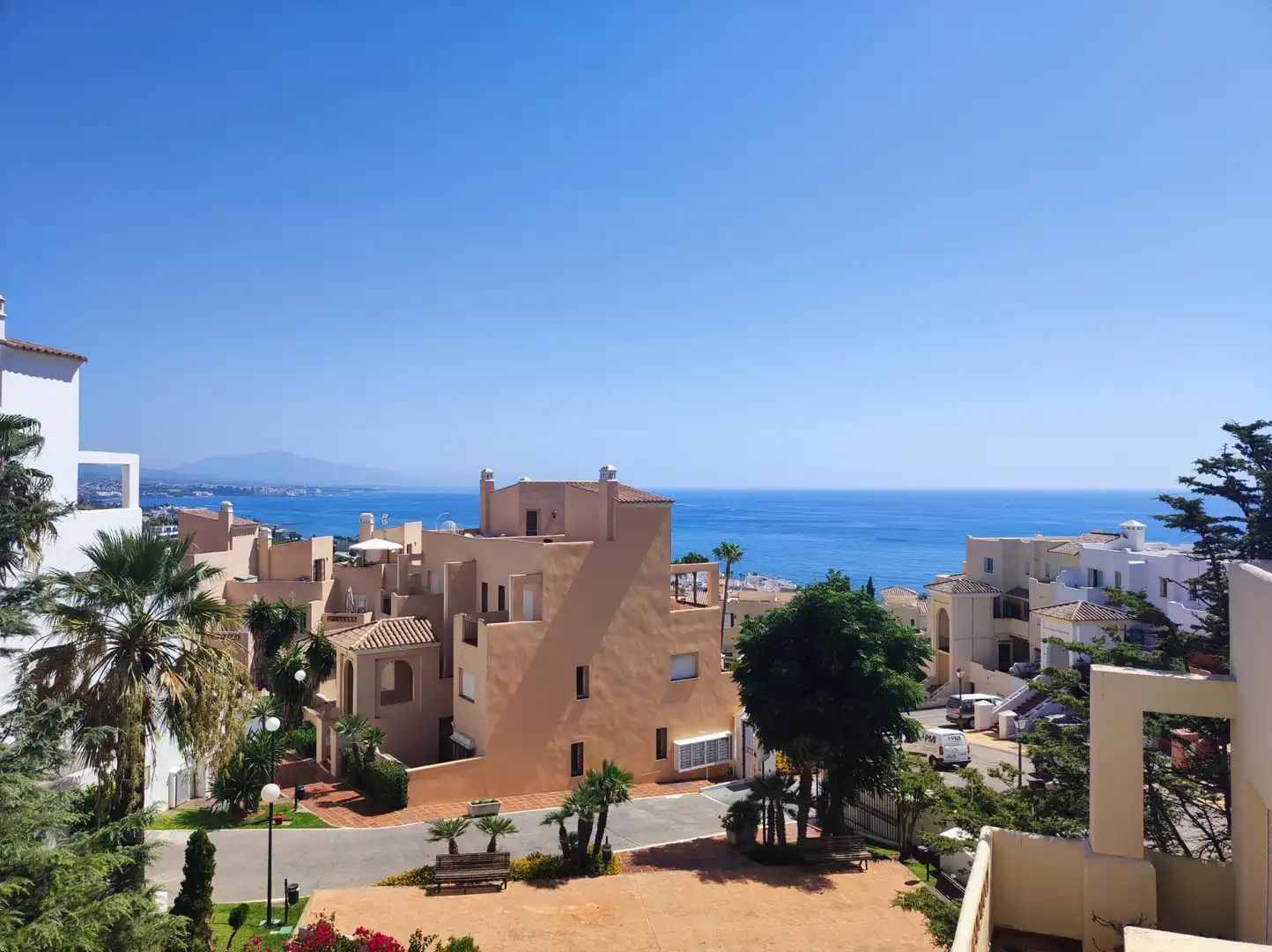 Exterior view of Duplexes for rent in Casares  with Air Conditioner, Heating and Terrace