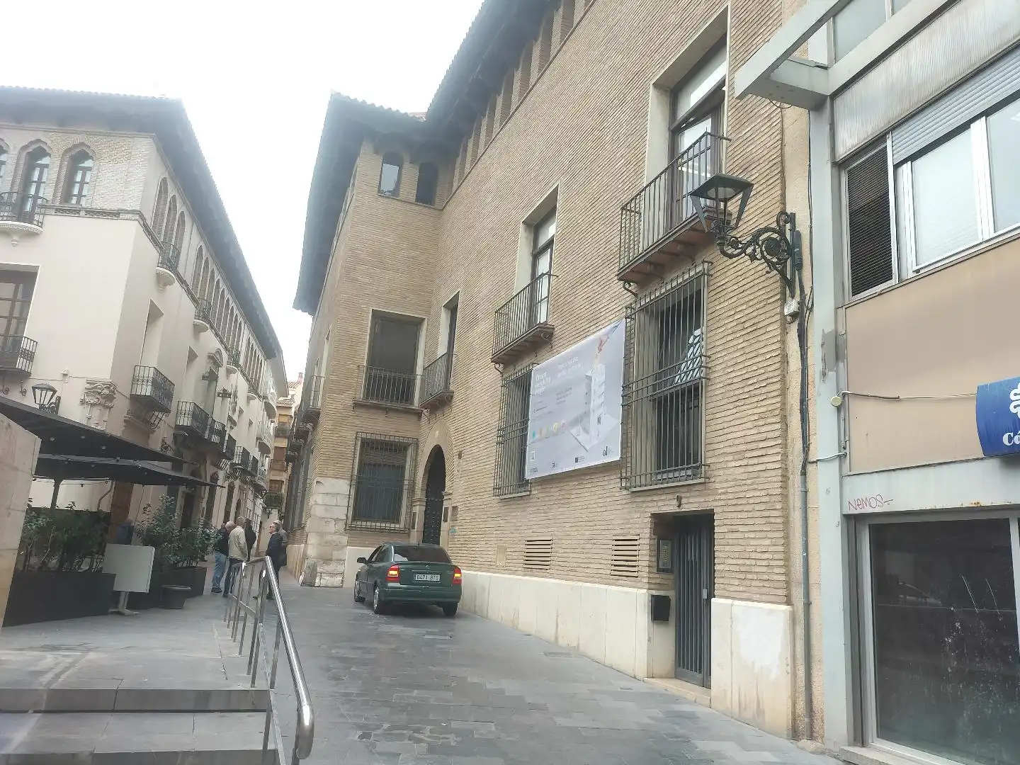 Vista exterior de Oficina en venda en Zaragoza