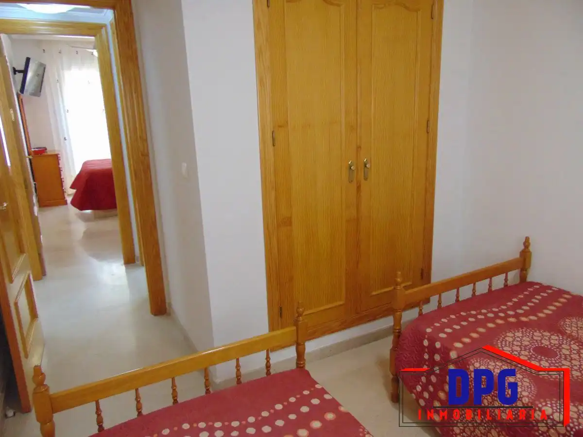 Habitación de Apartamento en venta en Garrucha con Aire acondicionado, Terraza y Amueblado