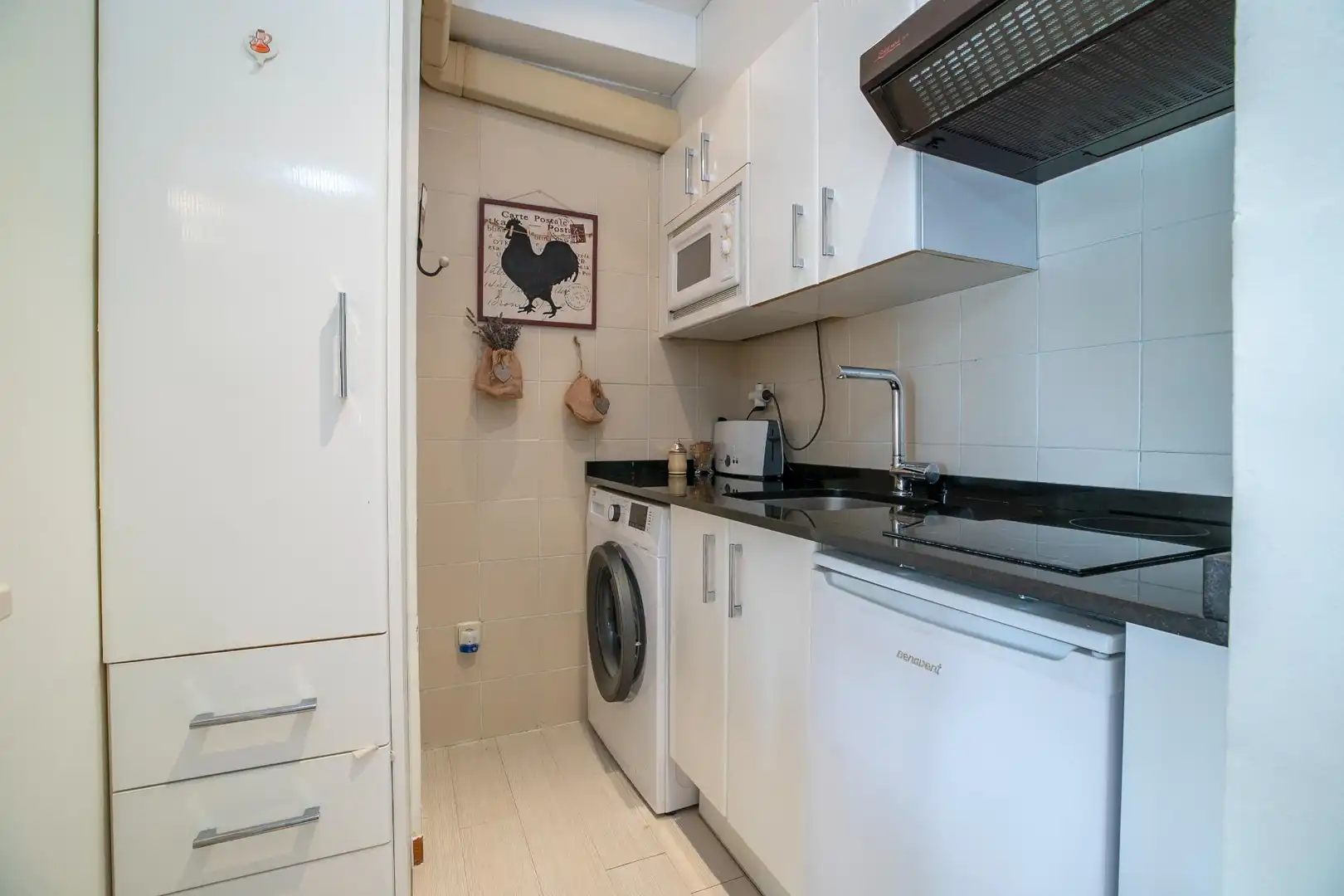 Kitchen of Flat for sale in Jaca  with Heating, Parquet flooring and Furnished