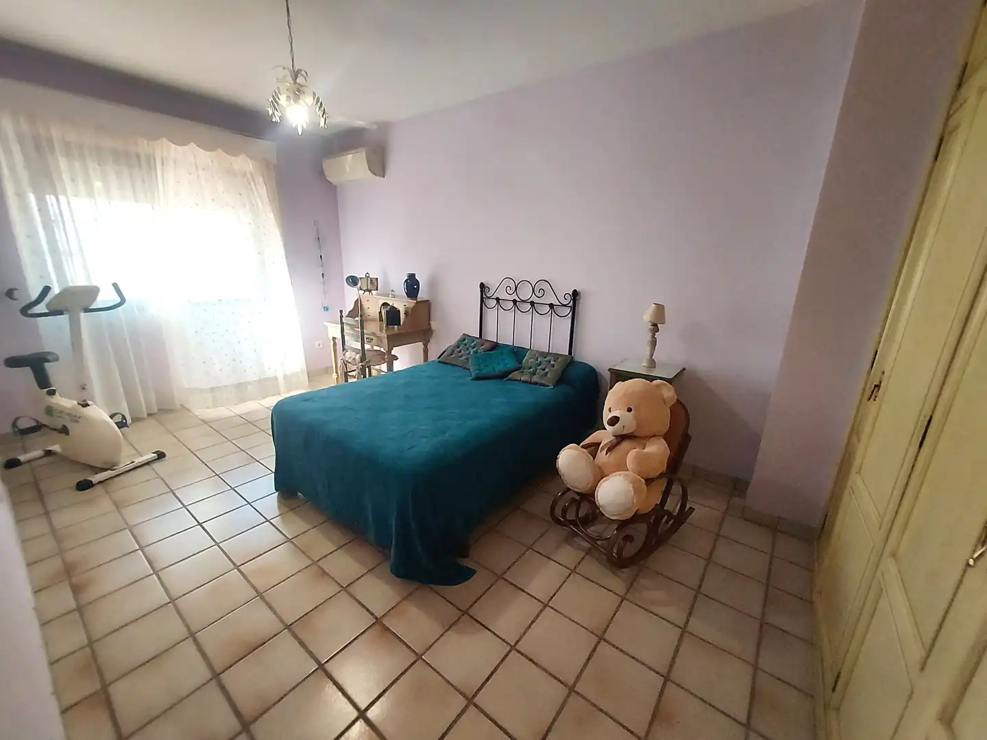 Habitación de Casa o chalet en venta en Algeciras con Aire acondicionado, Terraza y Piscina