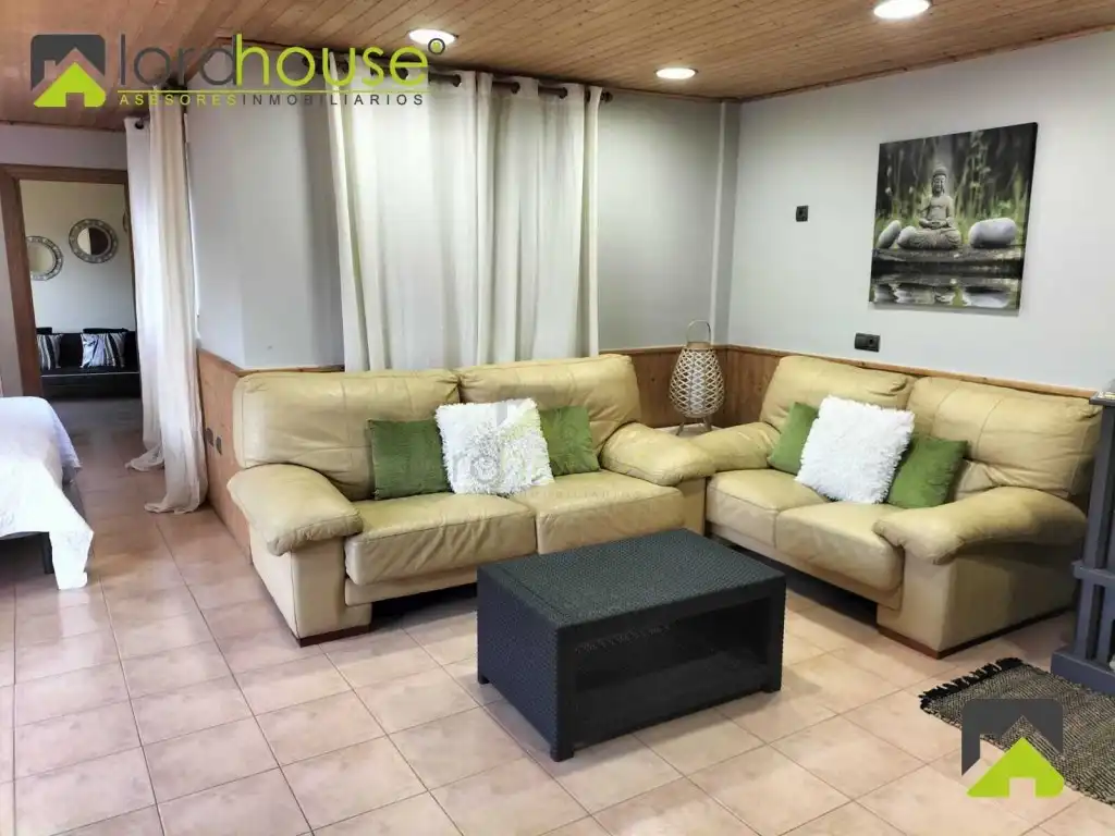 Houses for sale in Calle Francisco Pizarro, San Antonio