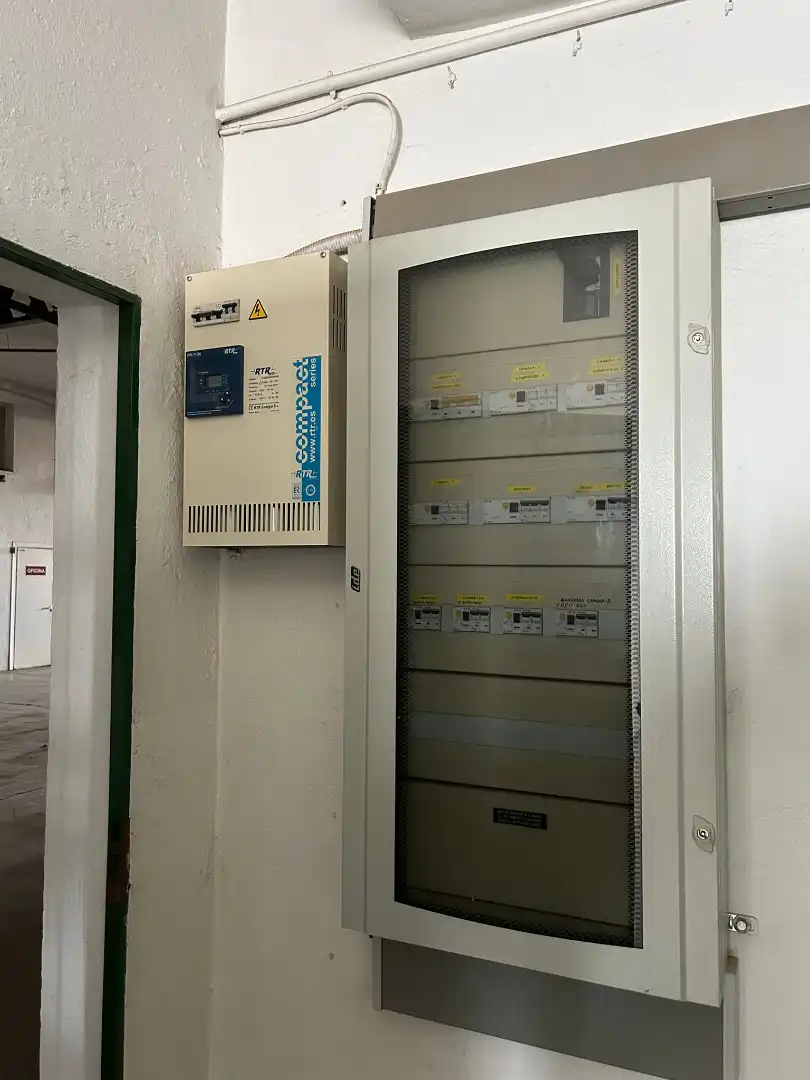 Nau industrial en venda a Avenida de Brenes 7, imagen 39