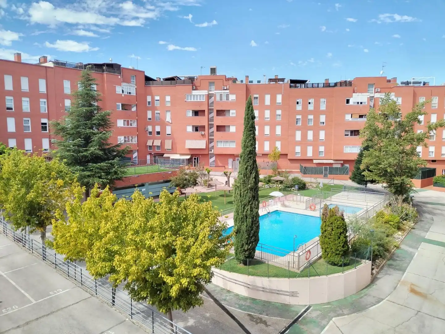 Flat for rent in Perlita