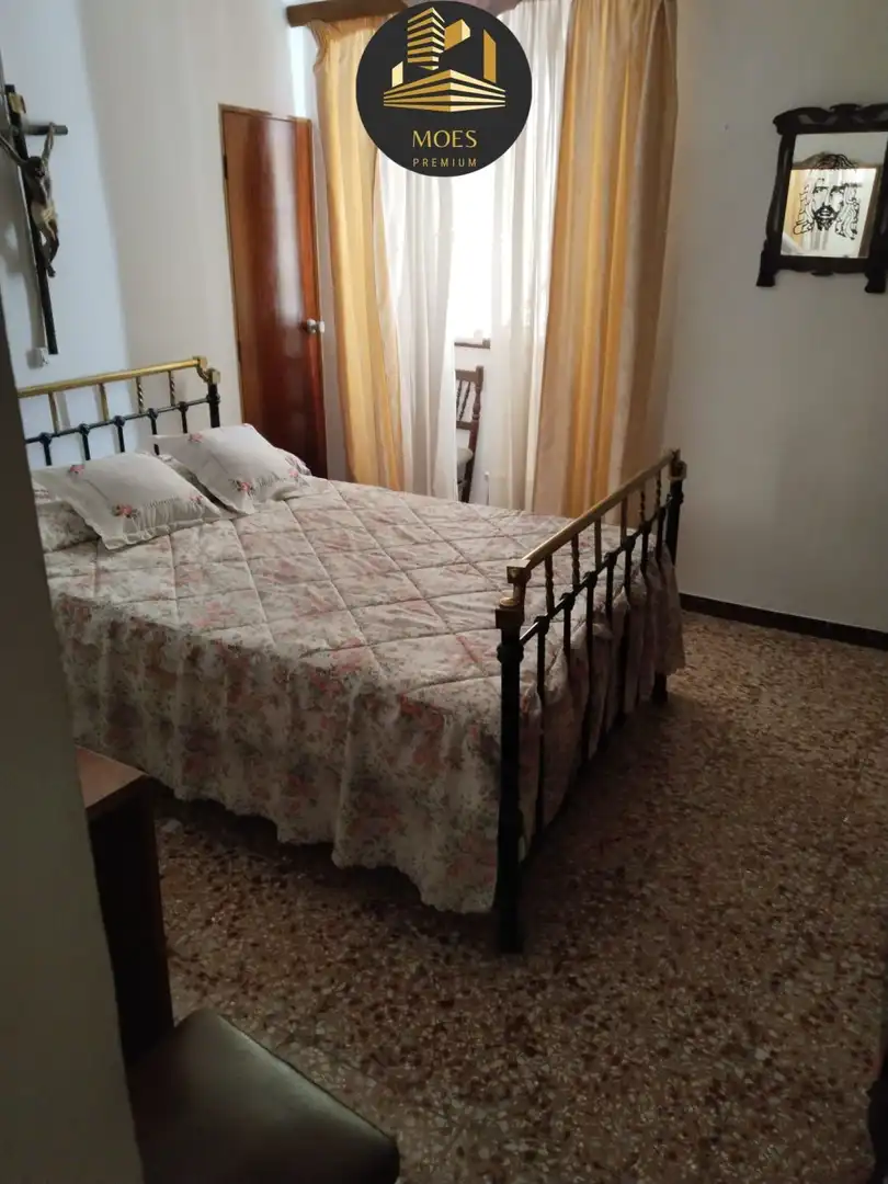 Habitación de Casa o chalet en venta en Huelma con Terraza y Trastero