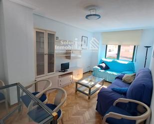 Sala d'estar de Apartament de lloguer en Salamanca Capital