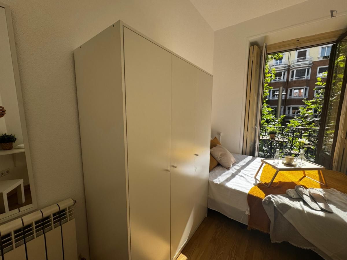 Bedroom of Apartment to share in  Madrid Capital  with Heating, Furnished and Oven
