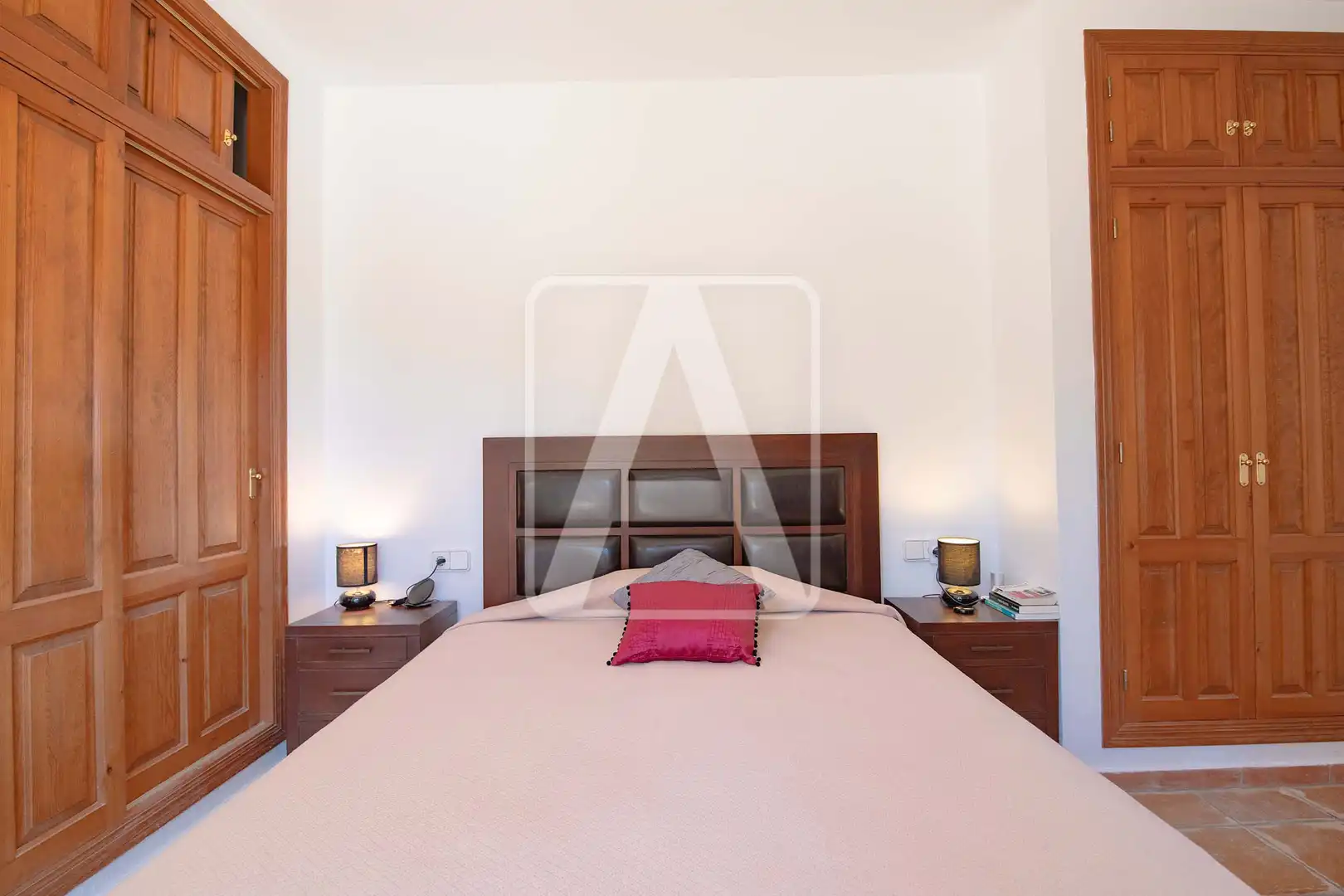 Habitación de Finca rústica en venta en Benissa con Aire acondicionado, Calefacción y Jardín privado