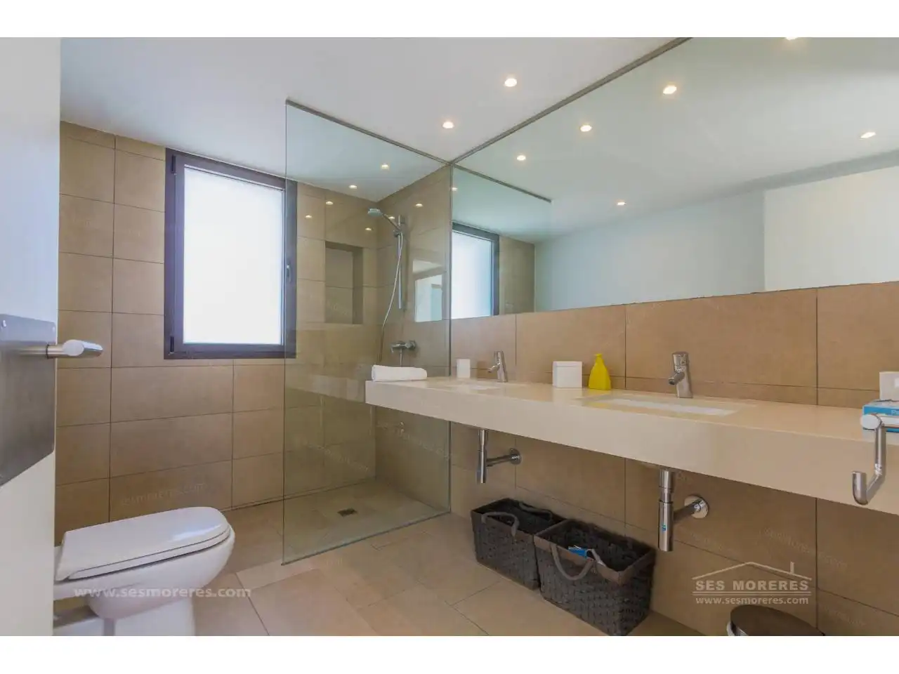 Baño de Casa o chalet en venta en Ciutadella de Menorca con Aire acondicionado, Terraza y Piscina