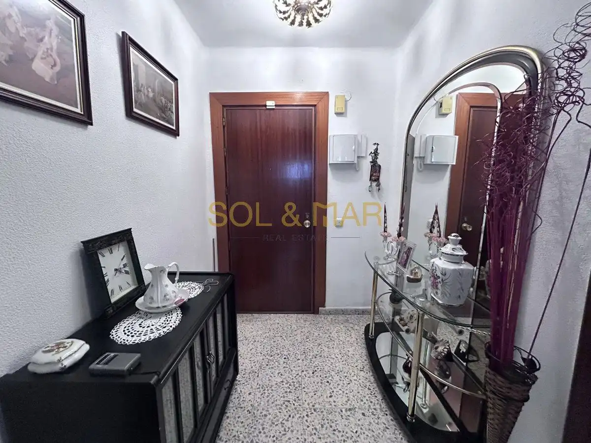 Habitación de Piso en venta en Torremolinos con Calefacción, Terraza y Amueblado