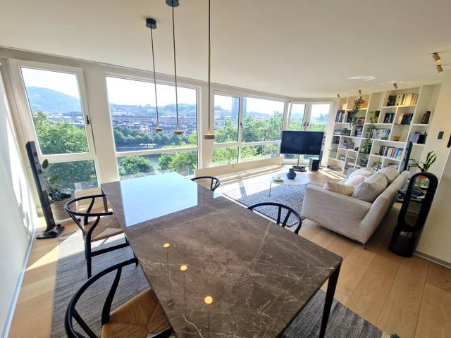 Piso en Venta en Calle de Arrasate en Área Romántica