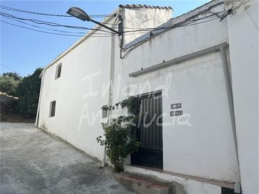 Adossat en venda a Castillo de Locubín