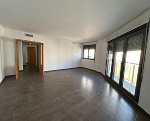 Flat to rent in Llíria  with Air Conditioner, Heating and Balcony