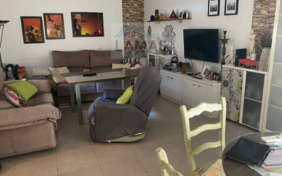 Living room of Flat for sale in Navalmoral de la Mata  with Air Conditioner and Terrace