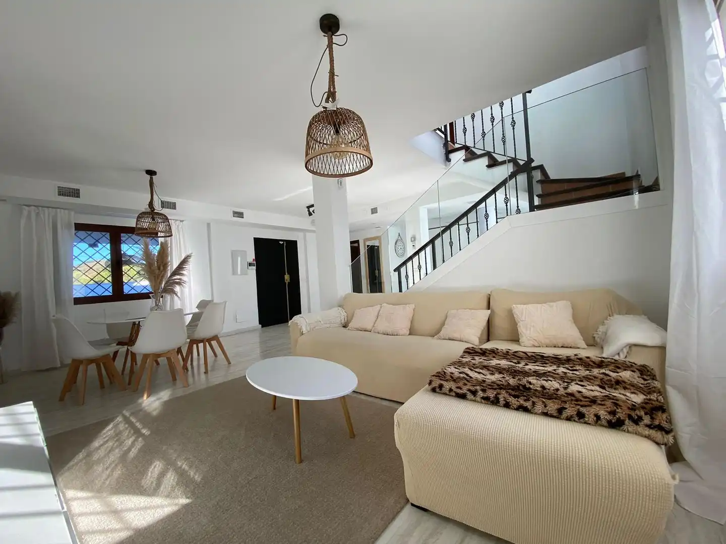 Living room of Houses for sale in Alhaurín de la Torre  with Air Conditioner, Heating and Terrace