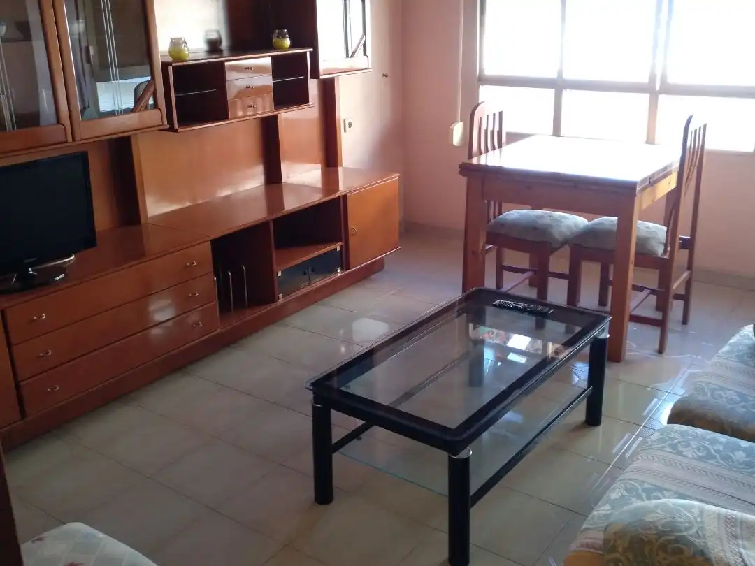 Piso en venta en Cronista Viravens 25, imagen 3