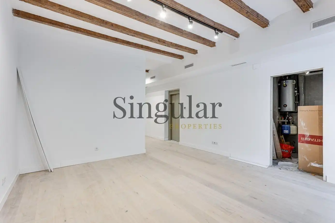 Comedor de Dúplex en venta en Barcelona con Aire acondicionado, Calefacción y Jardín privado