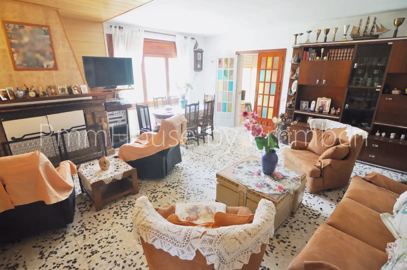 Sala d'estar de Casa o xalet en venda en Mediona amb Calefacció, Jardí privat i Terrassa